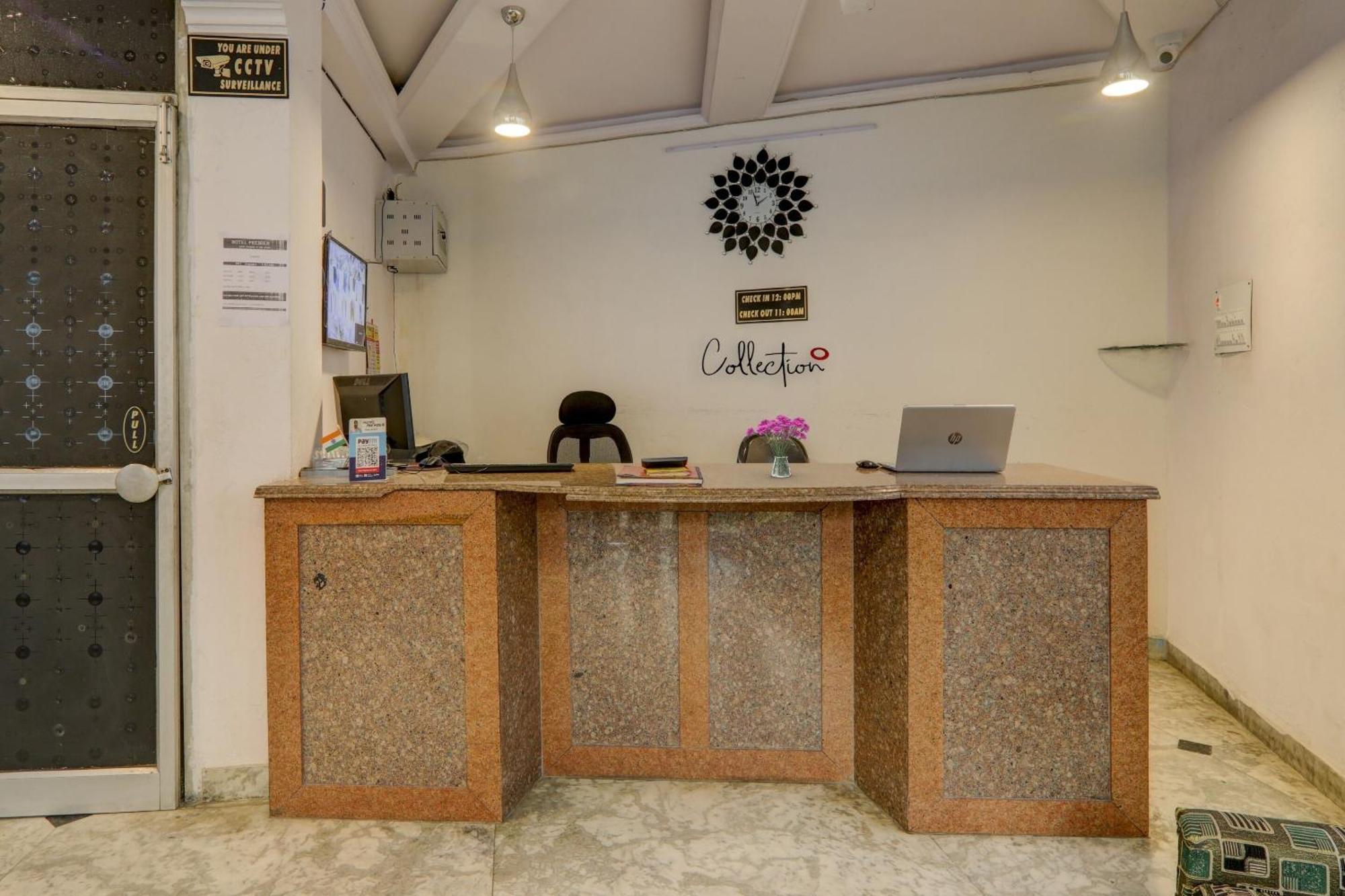 Collection O Premier Near Hazratganj Otel Lucknow Dış mekan fotoğraf